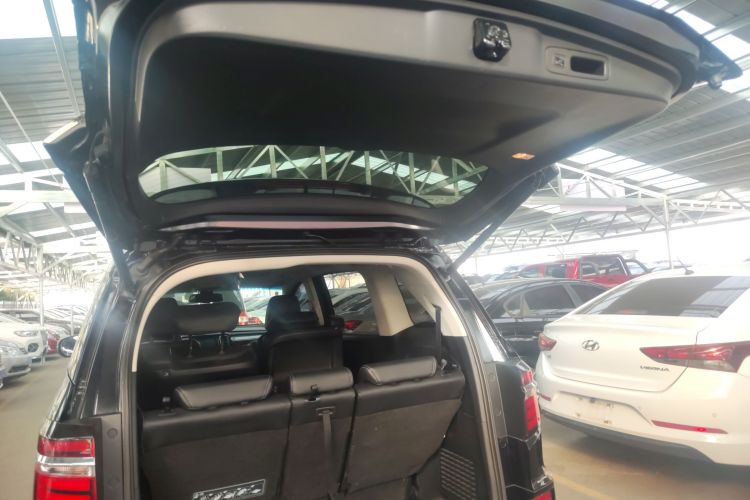 本田 艾力绅 2016款 2.4L 至尊版机舱底盘23