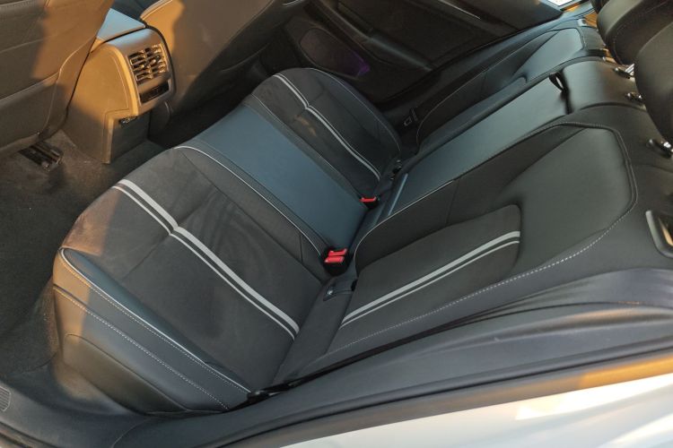 大众 高尔夫 2023款 改款 280TSI DSG R-Line Lite中控内饰7004