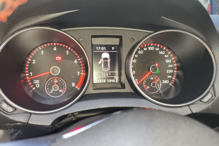 大众 高尔夫GTI 2012款 2.0TSI GTI中控内饰14