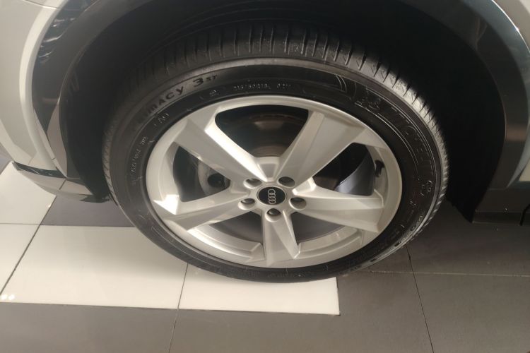 奥迪Q2L 2022款 35 TFSI 进取致雅型车身外观6007