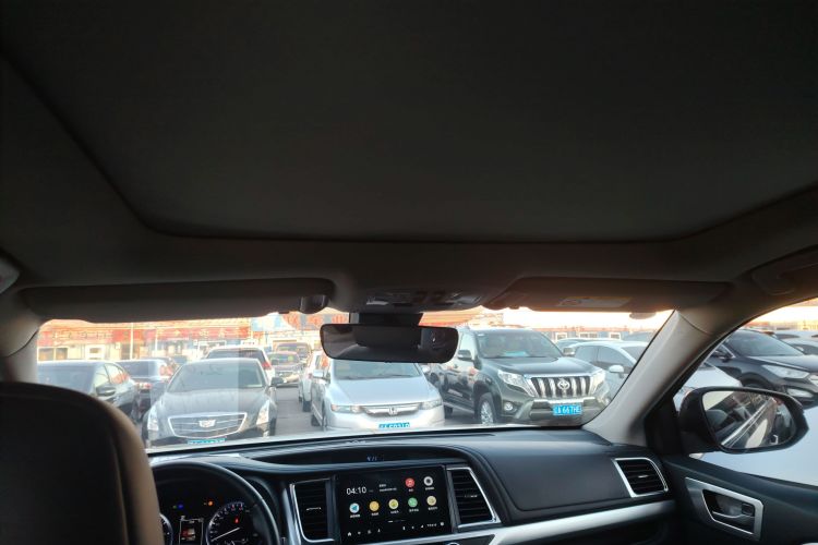 丰田 汉兰达 2018款  2.0T 两驱豪华版 7座 国VI中控内饰22