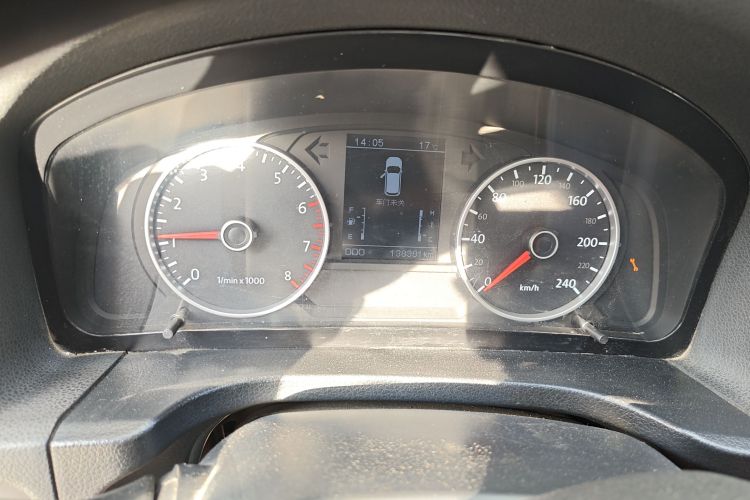 野马汽车 野马T70 2016款 升级版 1.8L 手动精英型中控内饰15