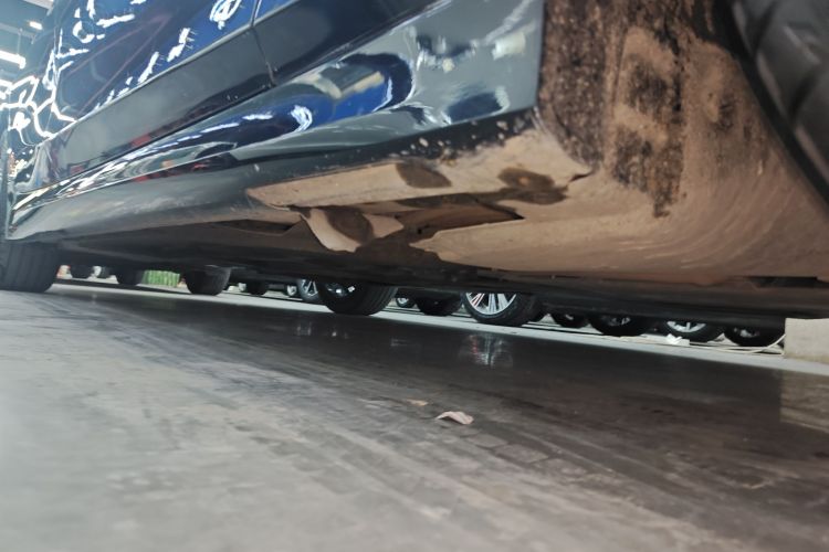 宝马3系 2022款 325Li M运动套装局部细节9001