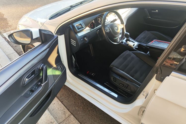 一汽-大众CC 2016款 2.0TSI 豪华型中控内饰7003