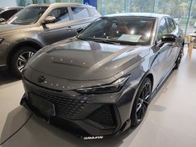 长安UNI-V 2023款 2.0T 领速版