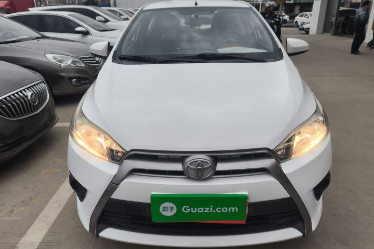丰田 YARiS L 致炫 2015款 1.5E 自动魅动版车身外观2