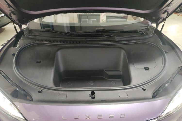 鸿蒙智行 智界R7 2024款 纯电 736km UItra机舱底盘24