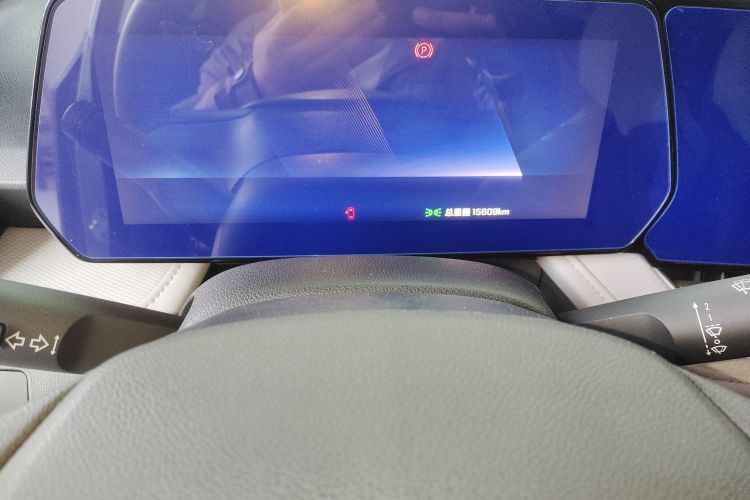 雪佛兰 科鲁泽 2024款 1.5L 双离合悦享版中控内饰14