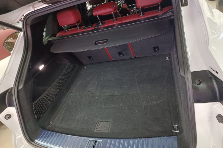 保时捷 2022款 Cayenne 3.0T 铂金版局部细节23