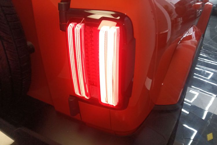 坦克300 2024款 2.0T 穿越者车身外观9