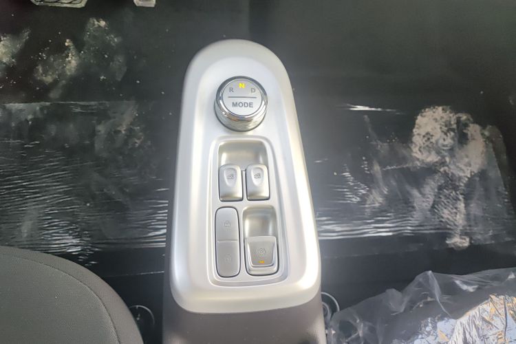 长安启源 长安Lumin 2026款 宝藏版 205km 心爱米 国轩中控内饰18