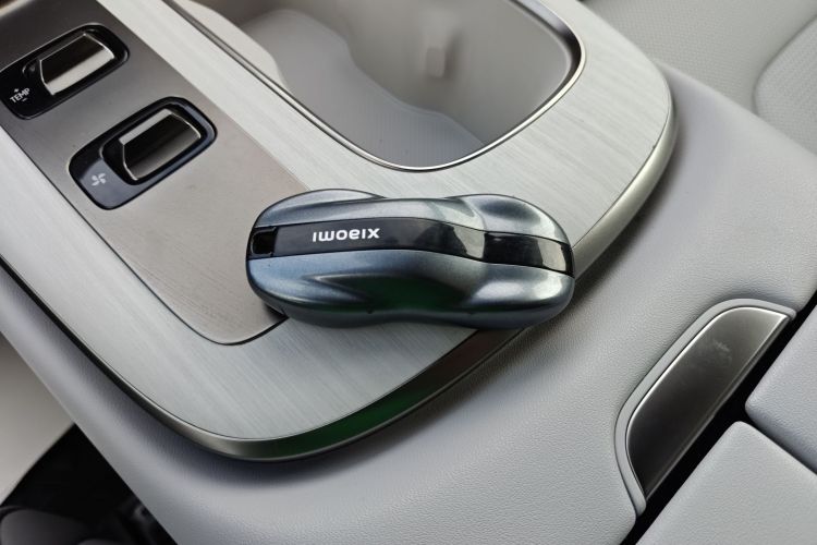 小米汽车 小米SU7 2024款 后驱标准创始版中控内饰11