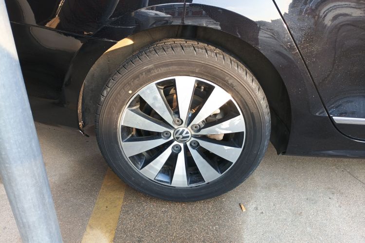 大众 速腾 2018款 1.6L 自动舒适型车身外观6008