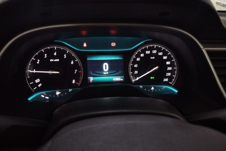 别克 英朗 2021款 改款 典范 1.5L 自动精英型中控内饰14