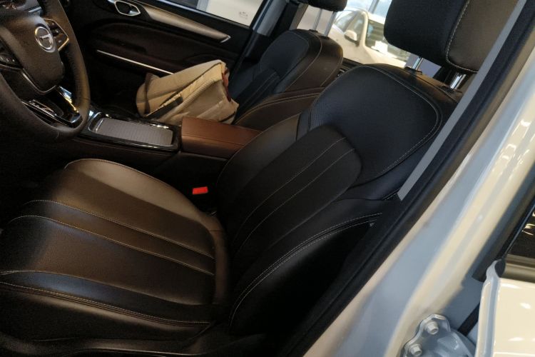 广汽传祺 传祺M6 2023款 PRO 270T DCT尊享版中控内饰19