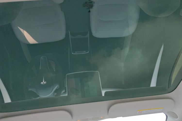 特斯拉 Model 3 2020款 Performance高性能全轮驱动版中控内饰22