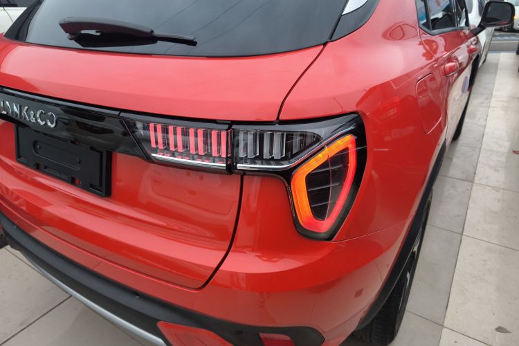 领克01 2017款 2.0T 四驱劲Pro版车身外观6006