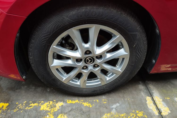 马自达3 昂克赛拉 2017款 三厢 1.5L 自动豪华型 国V车身外观6002