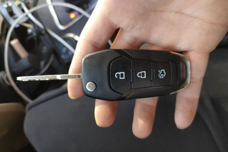 福特 撼路者 2017款 2.0T 汽油自动四驱菁英版 5座中控内饰11