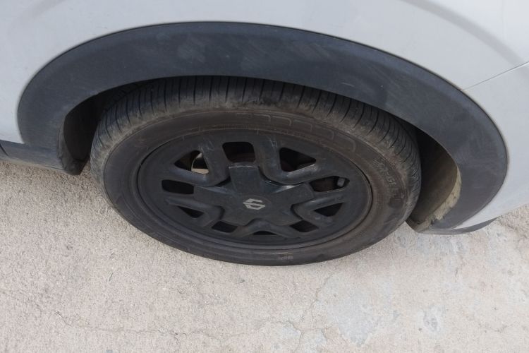 零跑汽车 零跑T03 2023款 310轻享版车身外观10