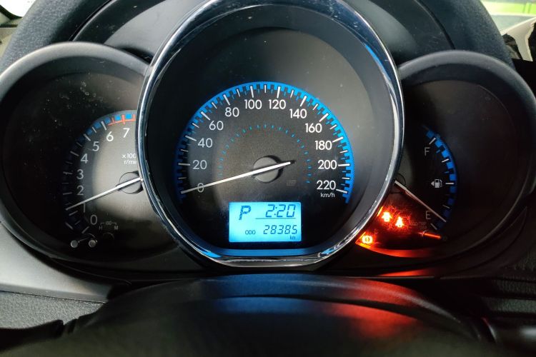 丰田 威驰FS 2017款 1.5L CVT锋驰版局部细节14