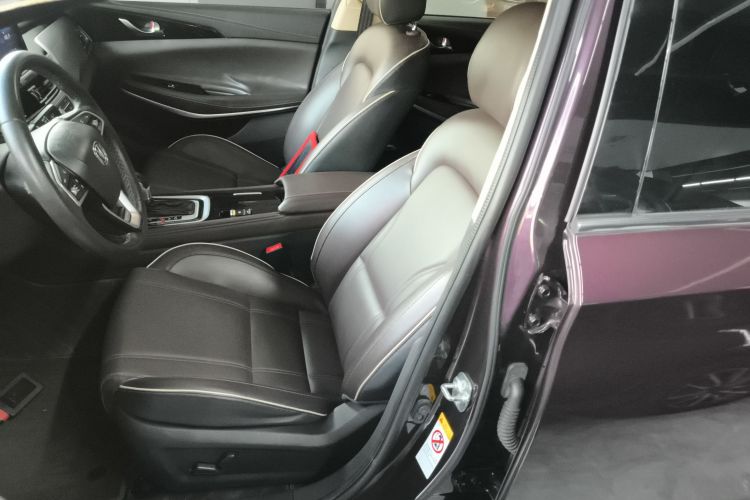 长安 睿骋CC 2018款 1.5T 自动智雅型 国V中控内饰19