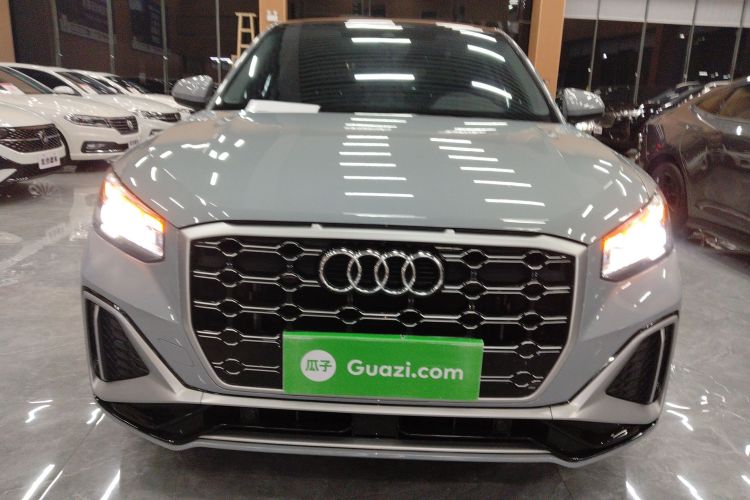奥迪Q2L 2023款 35TFSI 时尚动感型车身外观2