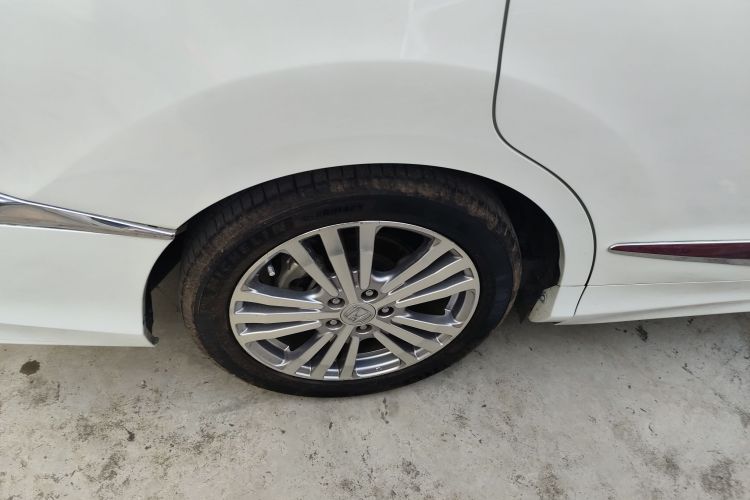 本田 艾力绅 2016款 2.4L 豪华版车身外观6008