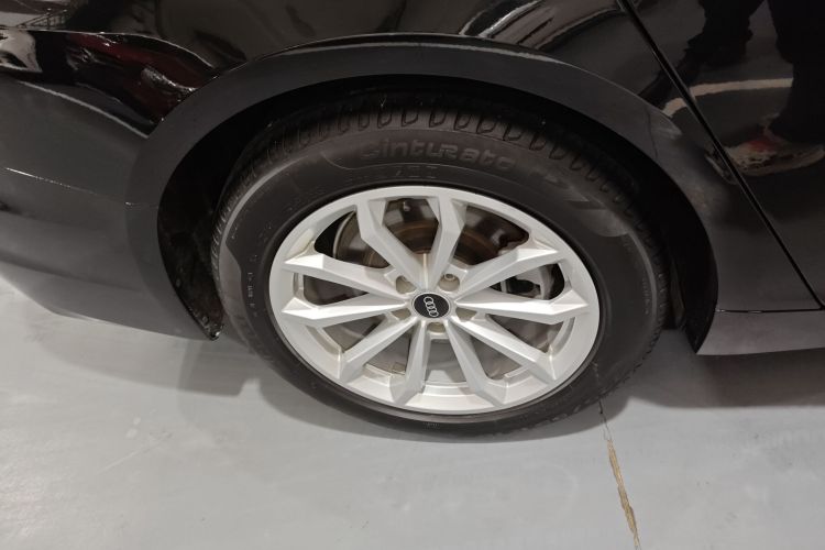 奥迪A6L 2023款 40 TFSI 豪华致雅型车身外观6008