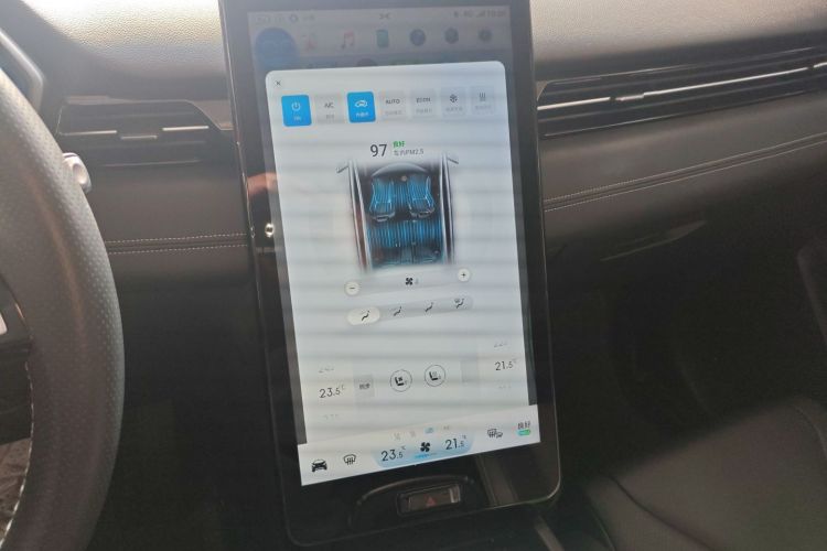 小鹏G3 2019款 尊享版中控内饰16