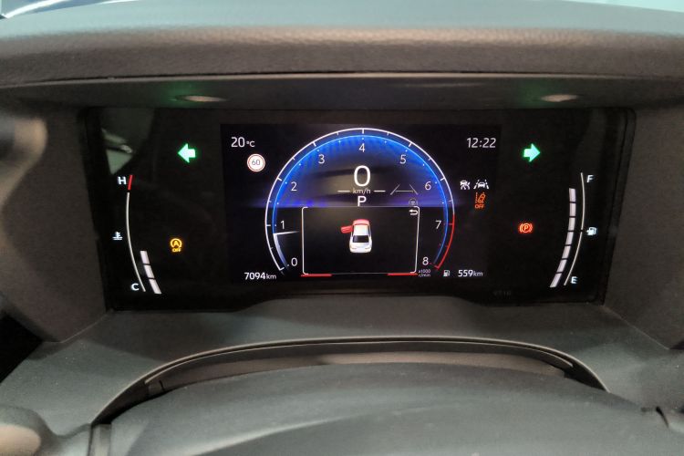 丰田 凯美瑞 2024款 2.0E 精英版局部细节14