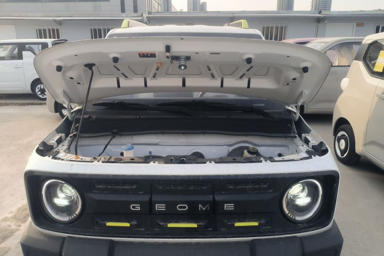 吉利银河 2025款 210km 熊猫骑士机舱底盘24
