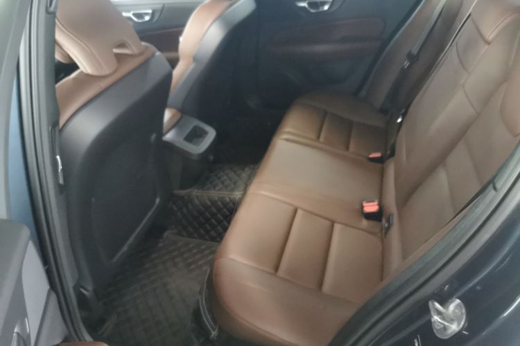 沃尔沃S60 2024款 B4 智逸豪华版中控内饰7004