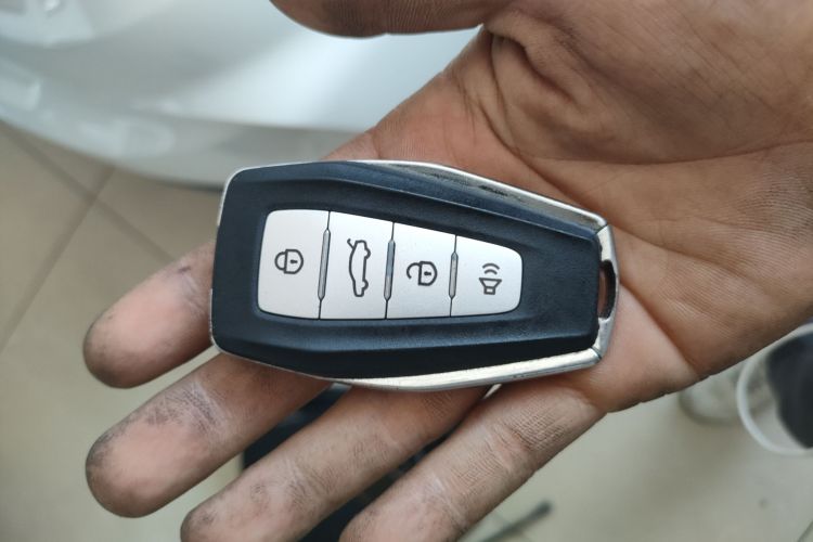 吉利汽车 帝豪 2019款 领军版 1.5L CVT豪华型 国VI中控内饰11