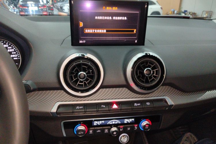 奥迪Q2L 2023款 35TFSI 时尚动感型中控内饰16