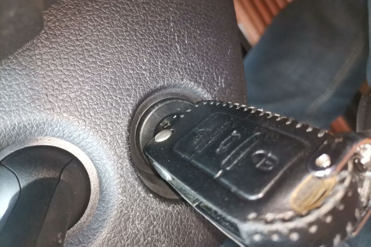 大众 桑塔纳 2021款 1.5L 自动风尚版中控内饰11