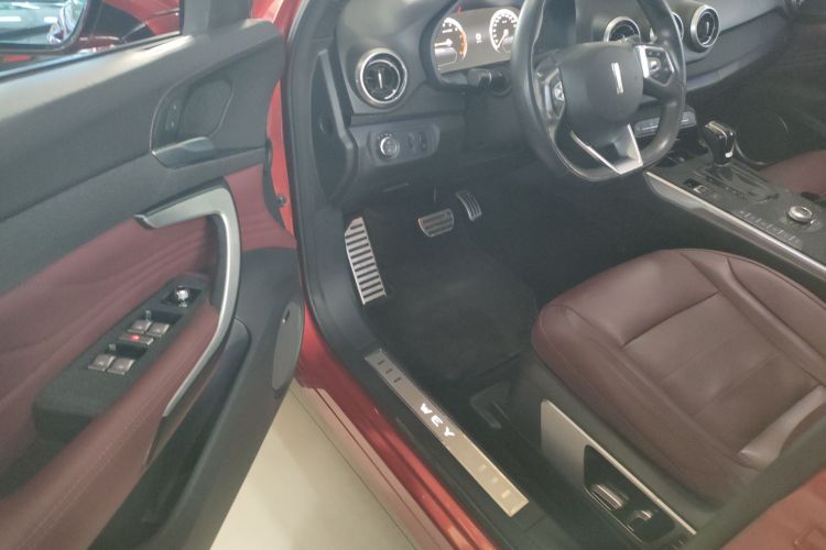 魏牌 VV7 2017款 2.0T 旗舰型中控内饰7003