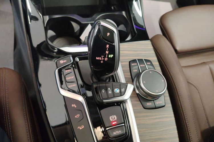 宝马X3 2020款 xDrive28i 豪华套装中控内饰18