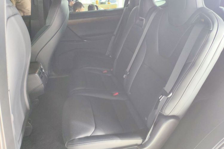 特斯拉 Model X 2019款 长续航版中控内饰21