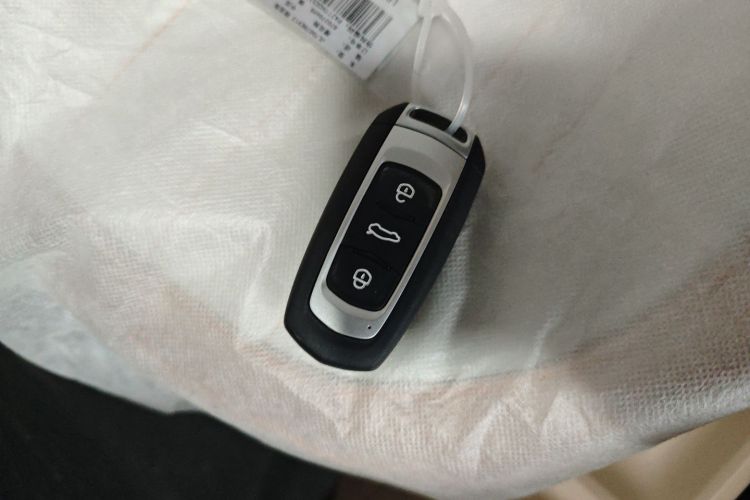 吉利银河 2024款 熊猫mini 200km 耐力熊中控内饰11