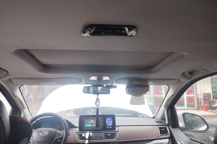 上汽大通MAXUS 大通G10 2018款 PLUS 2.0T 自动豪华行政版中控内饰22