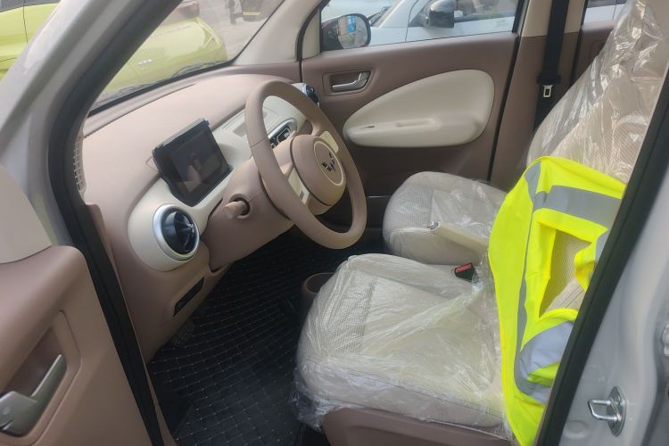 五菱汽车 宏光MINIEV 2025款 四门版 进阶款中控内饰19