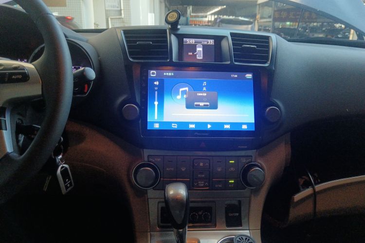 丰田 汉兰达 2012款 2.7L 两驱7座豪华版中控内饰16