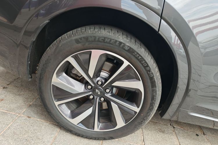 理想汽车 理想ONE 2021款 增程6座版车身外观56