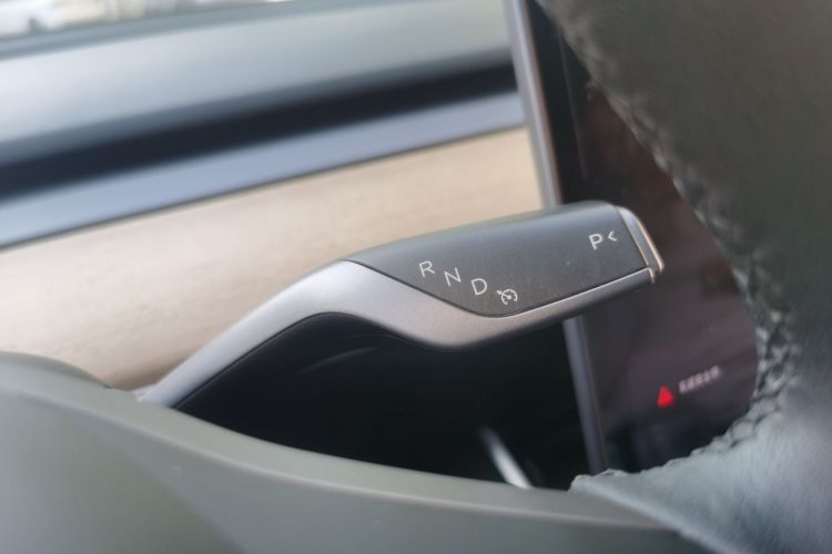 特斯拉 Model 3 2020款 改款 标准续航后驱升级版局部细节18