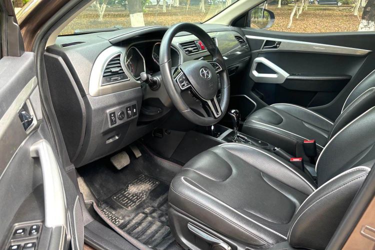 江汽集团 瑞风S2 2015款 1.5L CVT豪华智能型局部细节19