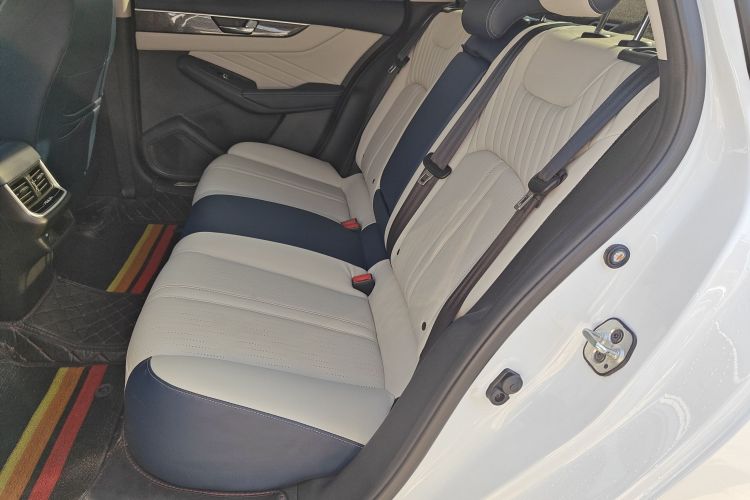 东风风神 奕炫MAX 2024款 1.5T 尊贵版中控内饰21