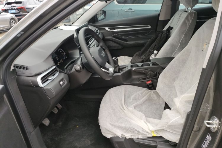 吉利汽车 帝豪 2025款 第4代 1.5L 手动龙腾版局部细节19