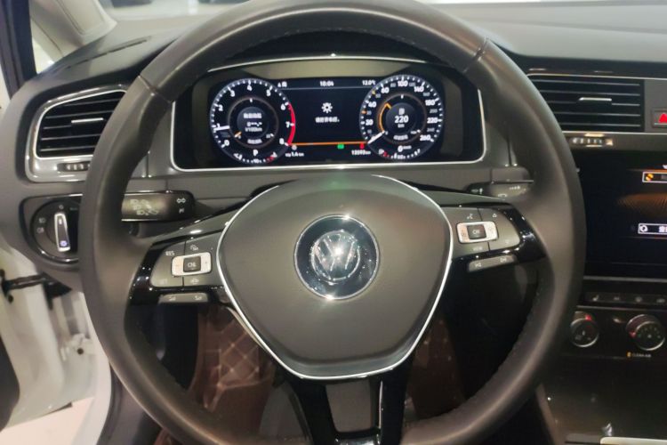 大众 高尔夫 2020款 挚爱版 280TSI DSG豪华型中控内饰13