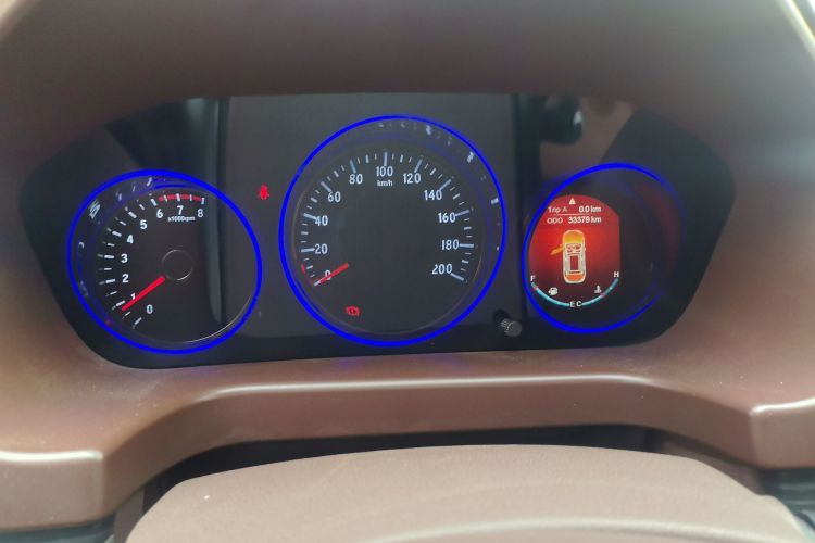 北汽幻速S7 2018款 1.5T 手动尊享型中控内饰14